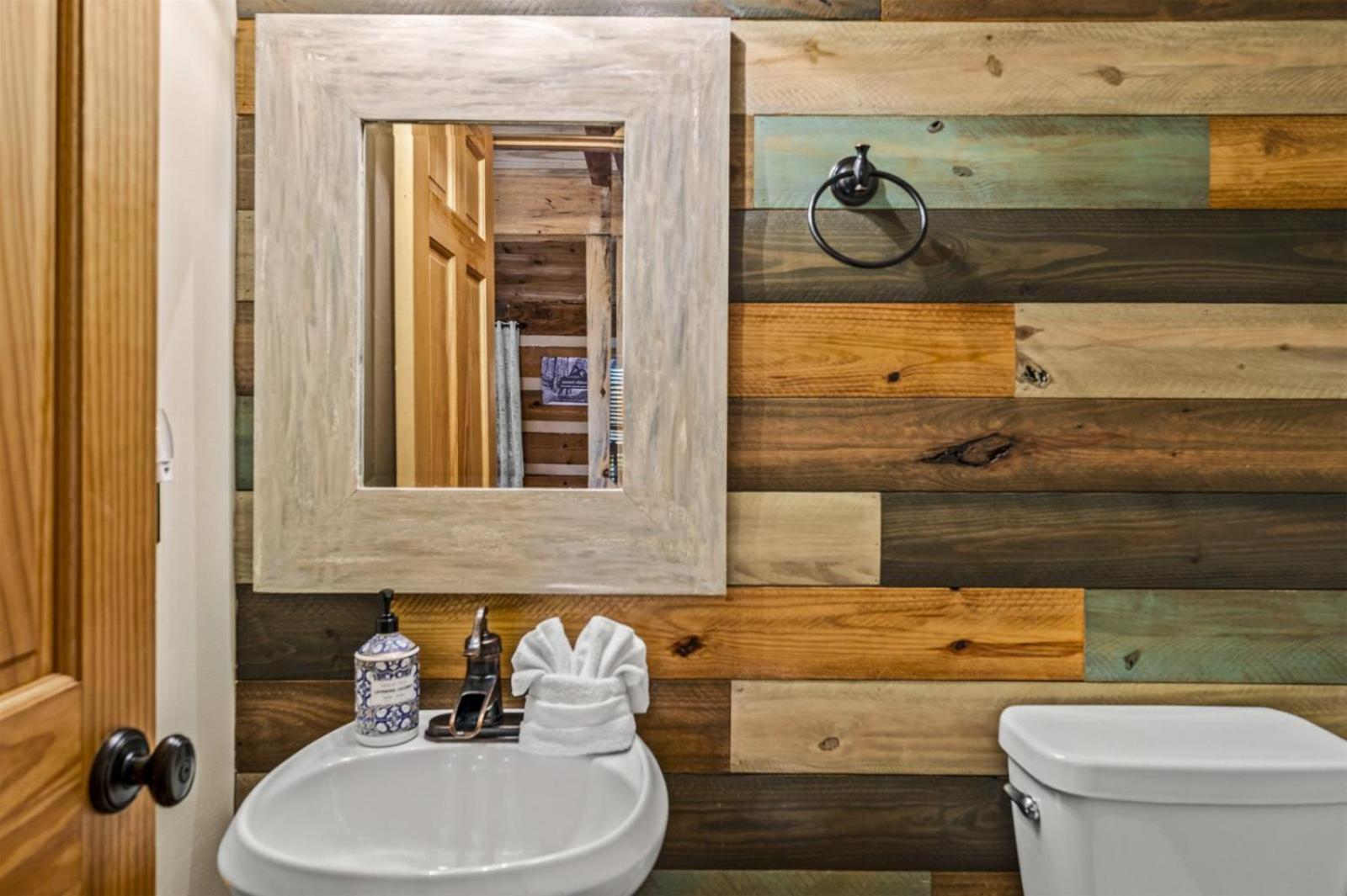 Hidden Star Hideaway-Blackberry Farm-Smoky Mtn Nat Park-Hot Tub- Fire Pit- Fenced Yard- Pet Friendly Walland Exterior photo