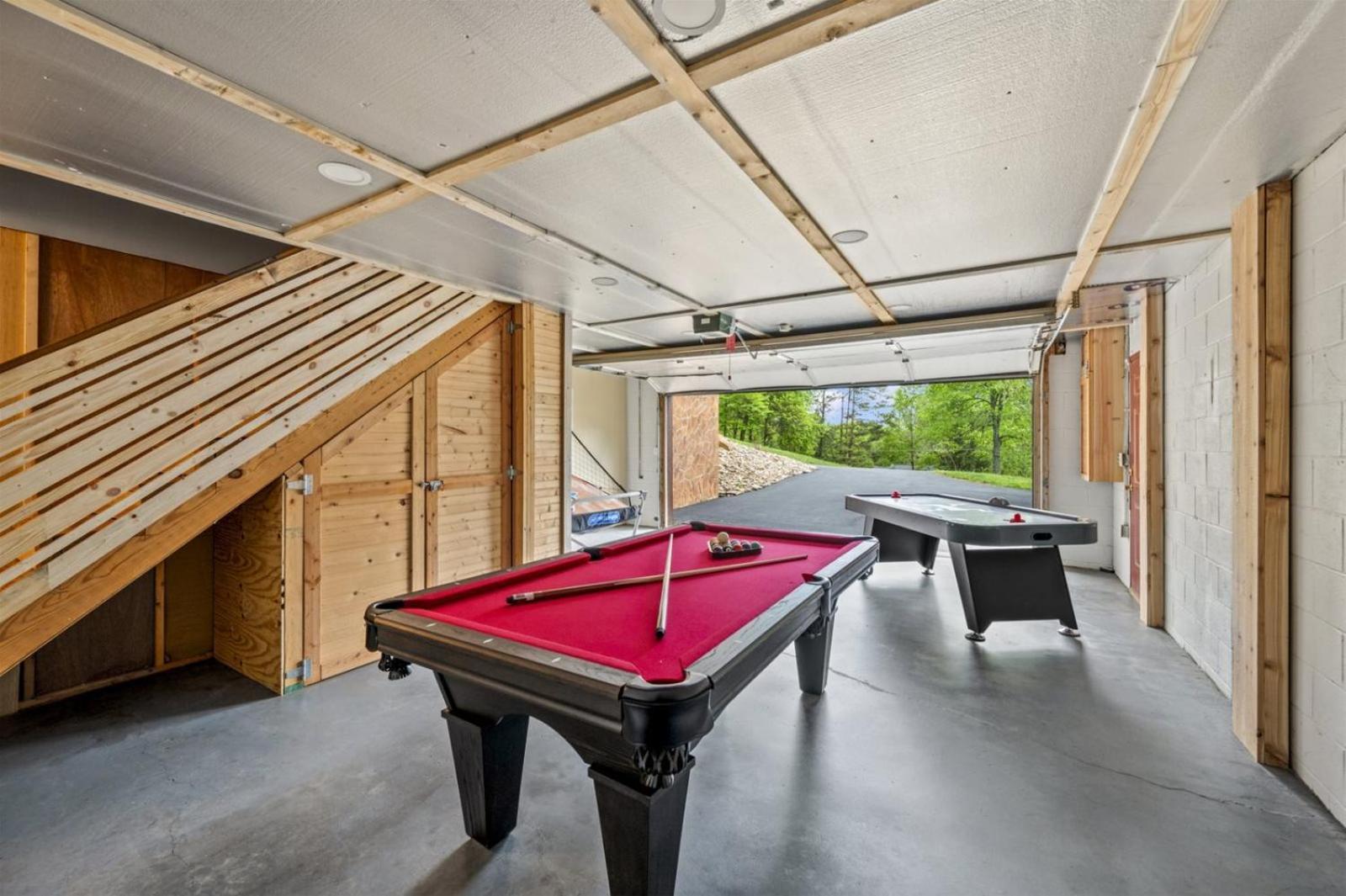 Hidden Star Hideaway-Blackberry Farm-Smoky Mtn Nat Park-Hot Tub- Fire Pit- Fenced Yard- Pet Friendly Walland Exterior photo